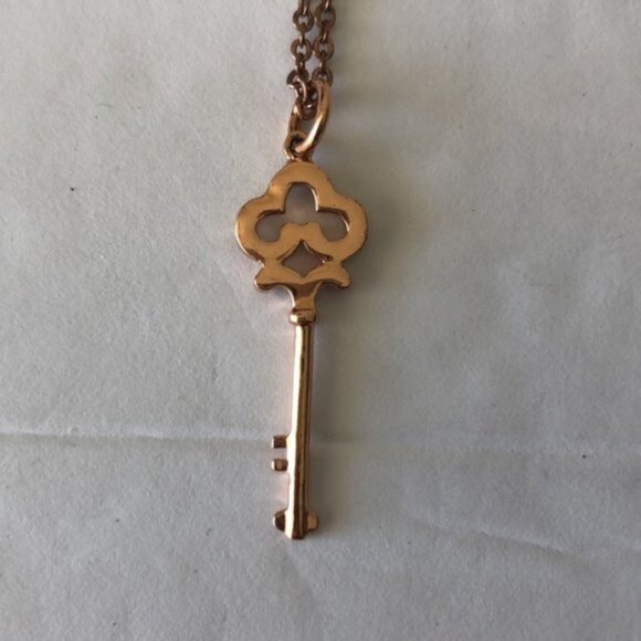 Rose Gold Plated Necklace w Key Charm Pendant  W Cubic Zirconia Stones - Picture 12 of 13